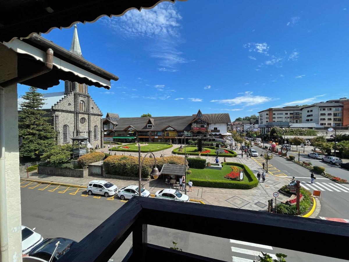 Apartamento Oppitz - No Coracao De Gramado Junto Da Rua Coberta Apartment Екстериор снимка